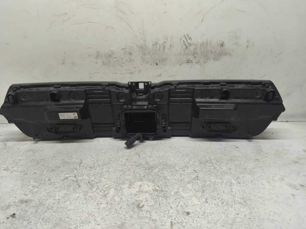 CALANDRE SKODA - Vue 2